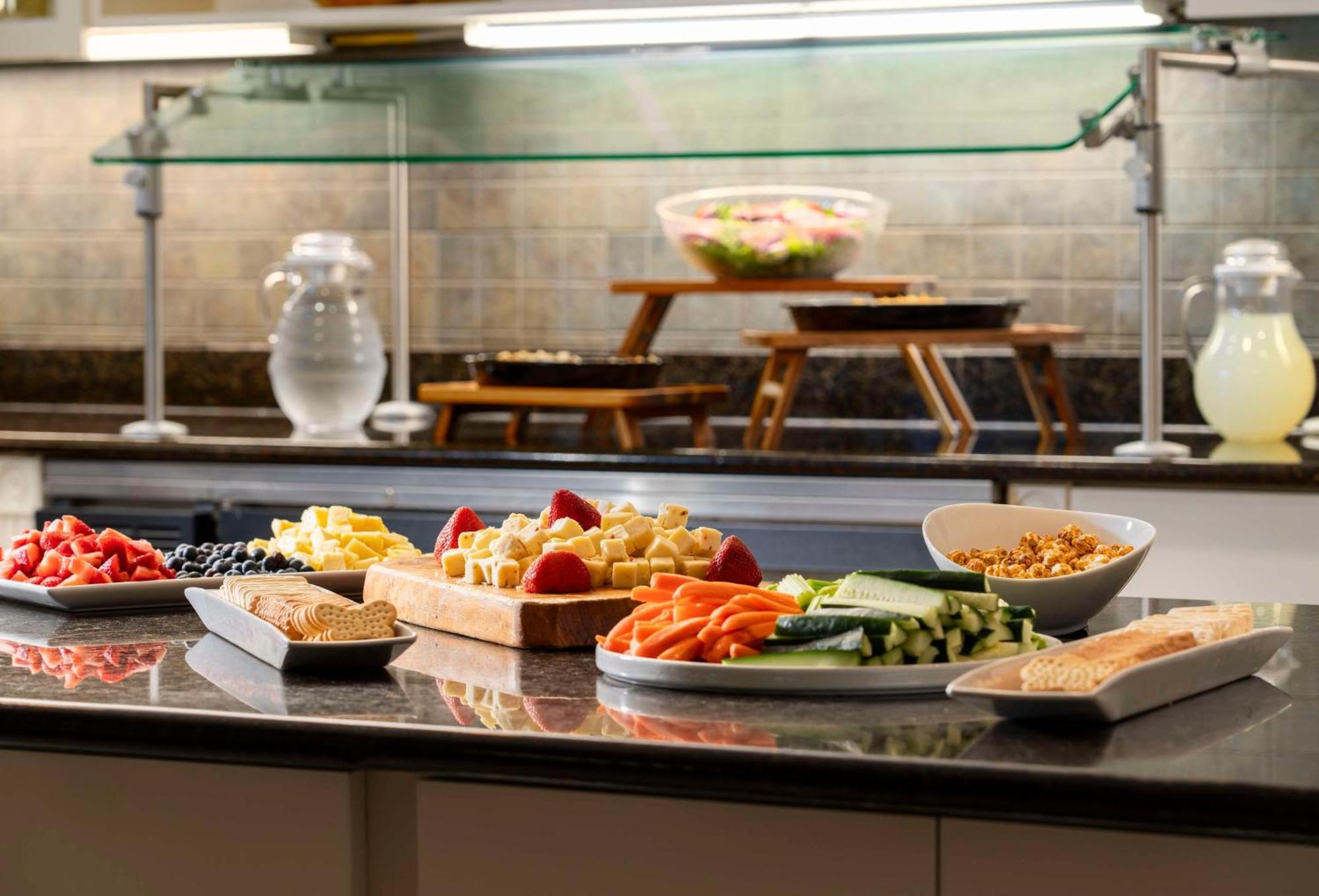 Homewood Suites By Hilton Boston Cambridge-Arlington, Ma Buitenkant foto